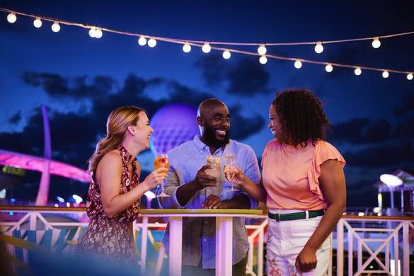 Royal Caribbean International, Freedom of the Seas, Lime & Coconut 2, NMorley.jpg